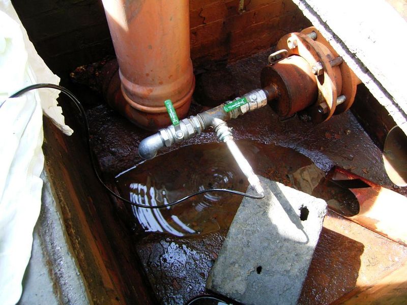 Drucklogger von STS im Einsatz  (Bild: STS)