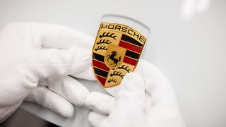 Porsche will künftig sauberer werden.  (Marco Prosch/ Porsche)