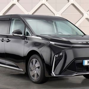 Der Maxus Mifa 9 ist mit 5,27 Metern Länge für hiesige Straßenverhältnisse fast schon überdimensioniert.(Bild:  Maxus)