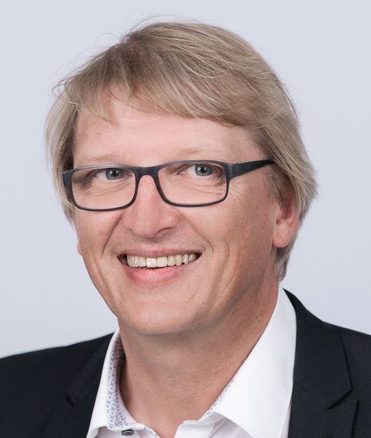 (Uwe Schumann, Leiter für Verbandsarbeit und Wissensmanagement bei Pluggit. Bild: Pluggit GmbH, München)