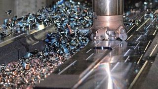 CNC-Fränsmaschinen kostengünstig aufbauen aus Komponenten aus der eigenen Fertigung: ein Alleinstellungsmerkmal von Isel aus der Rhön. (Bild: Pixabay / gefrorene_wand)