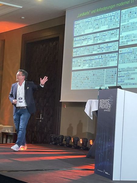 Der Wandel der IT mit all seinen Auswirkungen wurde in einer großartigen Präsentation von Sebastian Lacour (veeam) dargestellt.  (Bild: Vogel IT-Medien GmbH)