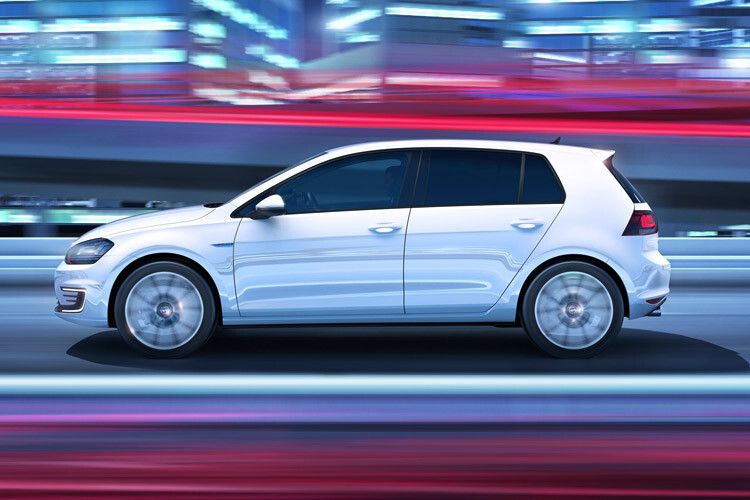 Die kombinierte Leistung von 204 PS liegt nur wenig unter dem Wert des Sportler-Bruders, der auf 220 PS kommt. (Foto: Volkswagen)
