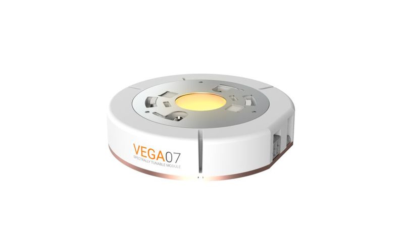 Mit der Spektralkontroll-Technik, die in 21 Ländern patentiert ist, lässt sich nicht nur natürliches Licht erzeugen, sondern man kann es im Laufe des Tages verändern.  (Bild: Ledmotive)