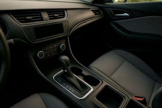 BASF adds a modern amine catalyst, Lupragen N 208, to its portfolio of Lupragen amine catalysts to produce polyurethanes foams.(Source:  Generated with AI)