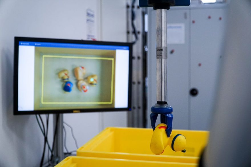 robominds-2 (PIAB Vakuum GmbH)