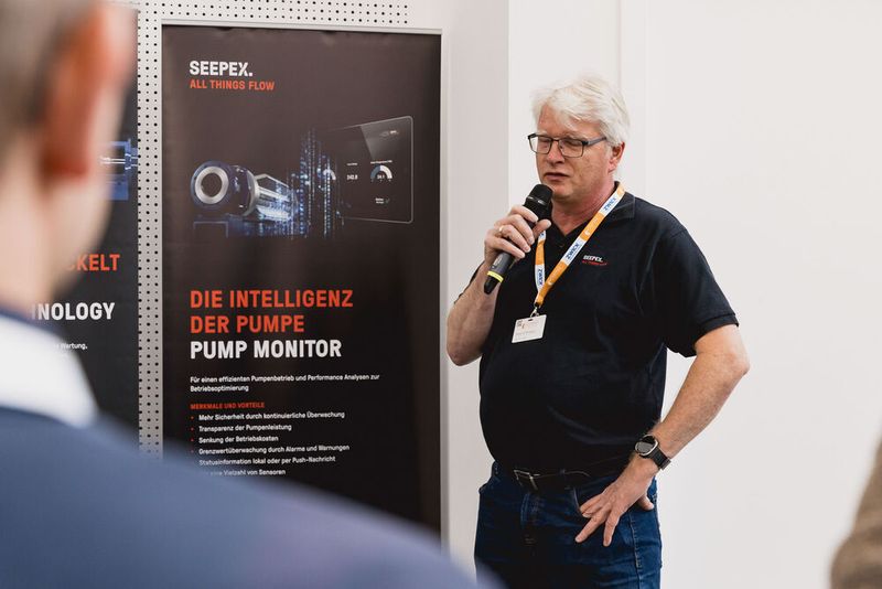 Digitale Exzenterschnecken im Fokus: Seepex verbindet High-Tech-Pumpen mit intelligenten Monitoring- und Servicekonzepten. (Bild: Stefan Bausewein)