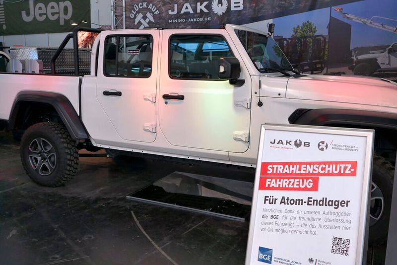 Auch diese Art von „Spezialisten“ sind auf der Bauma vertreten.  (Bild: Sandro Kipar/VCG)