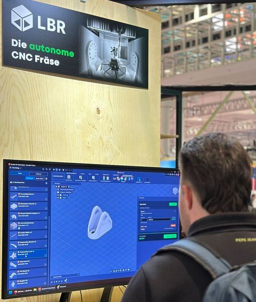 Hard- und Software sind bei der CNC-Fräsmaschine von LBR Manufacturing nicht voneinander zu trennen. (Bild: Autodesk)