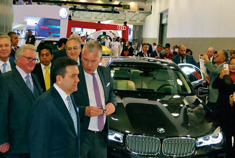 Zur Ausstellung Hecho en Alemania kam auch Mexikos Wirtschaftsminister Ildefonso Guajardo. (Camexa)