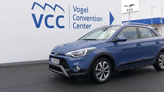 Der Hyundai i20 Active ist nach dem Drei- und Fünftürer die dritte Modellvariante des Kleinwagens.  (Sven Prawitz)