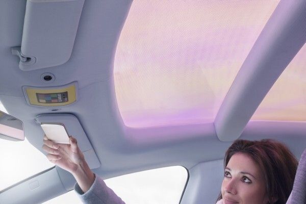 Mit dem vollelektrisch angetriebenen Konzeptfahrzeug „XchangE“ zeigt die Schweizer Ideenschmiede Rinspeed auf dem Genfer Auto-Salon die Zukunft des autonomen Fahrens.  (Rinspeed)