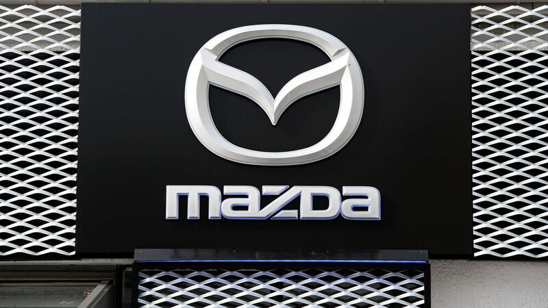 Mazda will seine Neuwagen auch künftig über den Handel verkaufen.