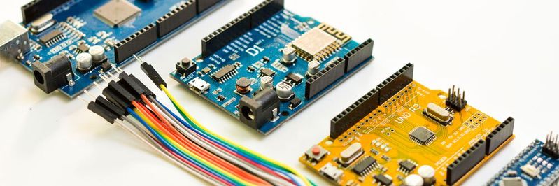 Active and passive components of power electronics systems.(Source:  Public Domain / Unsplash)
