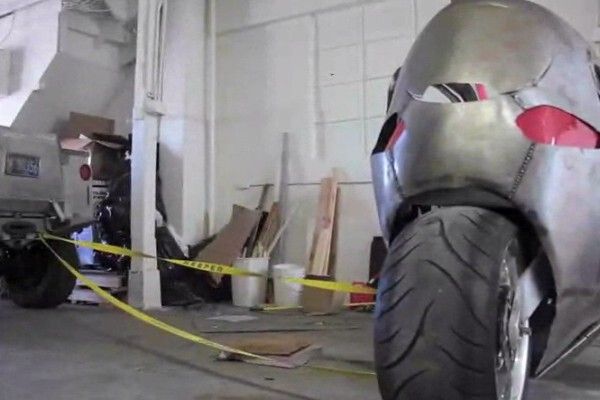 Auch beim Schlepptest bleibt das C-1 dank Gyros aufrecht (Bild: Lit Motors)