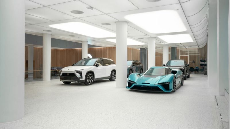 Auch dort sind Fahrzeuge zu sehen, spielen aber keine Hauptrolle. (Bild: Nio)