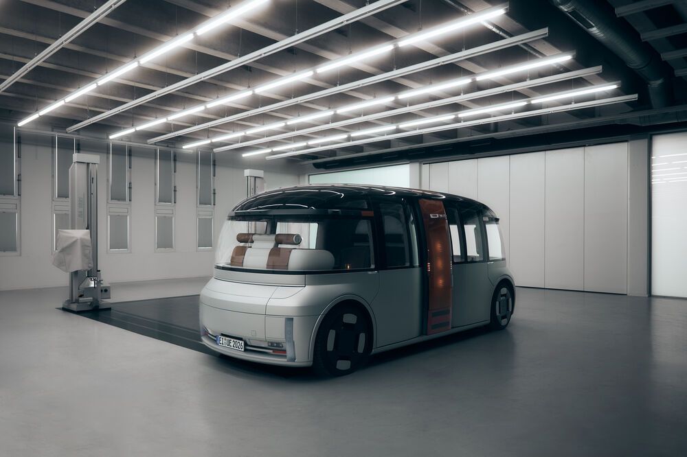 Premiere für autonomes Shuttle „SUE“ || Bild 2 / 8