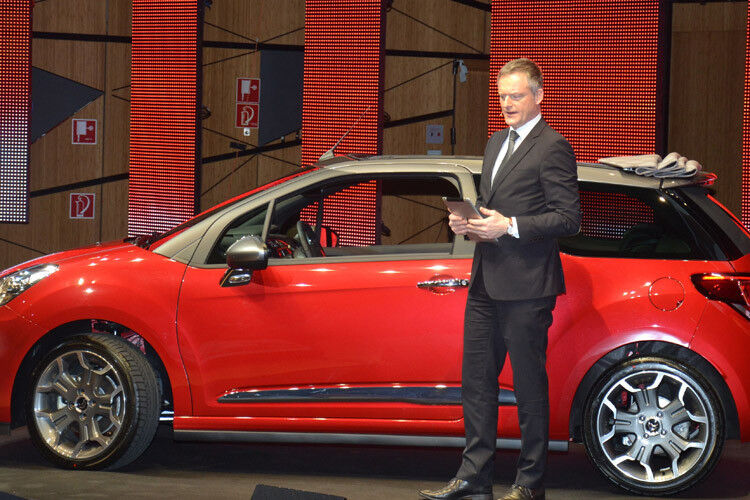 Vertriebsleiter Jörg Seemann sprach anschließend über die Ziele von Citroën in Deutschland. (Foto: Michel)
