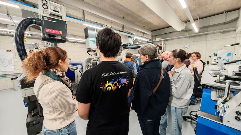Les locaux de la Monnin Academy ne sont pas très grands, mais très lumineux, propres et modernes. Nous avons entendu un jeune dire à ses parents : « Je me verrais bien travailler ici. » (Source : Pierre-Yves Kohler)
