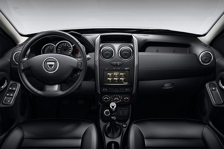 ... die Ledersitze und das Navigationsgerät. (Foto: Renault)