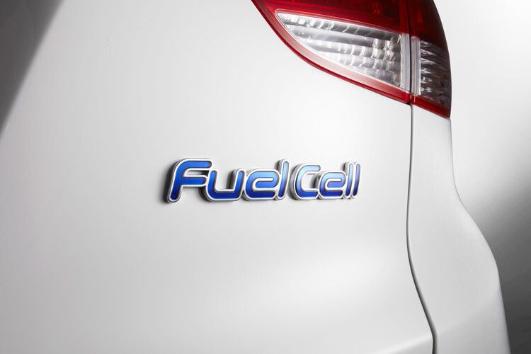 Nur wer genauer hinschaut, erkennt, dass er kein normales Auto vor sich hat. (Foto: Hyundai)