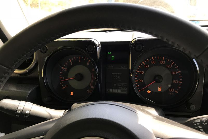 Das zeigt sich auch hinter dem Lenkrad. (Seyerlein/»kfz-betrieb«)