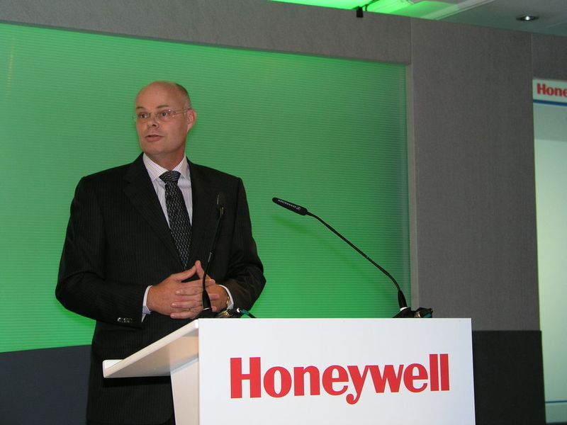 Edwin van den Maagdenberg, Vice President & General Manager EMEA zitiert zu Beginn Albert Einstein, der gesagt haben soll, dass die Vorstellungskraft wichtiger sei das als das Wissen, nur so könnten wirklich große Fortschritte gemacht werden. (Archiv: Vogel Business Media)