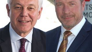 Kolja Rebstock (re.) übernimmt den Posten des Geschäftsführers von Mitsubishi Motors Deutschland von Werner H. Frey. (Mitsubishi)