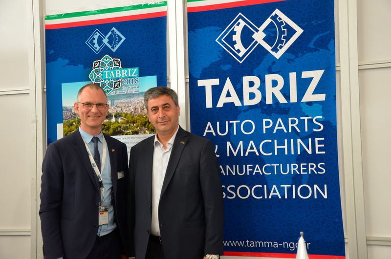 Younes Akbarpour Paydar (r), Vorsitzender der Vereinigung für Autoteile und Maschinenhersteller in Tabriz, ist sehr an einer Zusammenarbeit mit deutschen Produzenten interessiert.  (Jablonski)