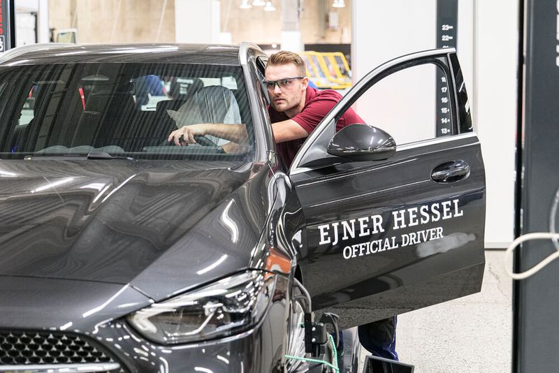 Der Deutsche Johannes Renner fühlte sich beim Modul mit Aufgaben zu Fahrwerktechnik und Assistenzsysemen am wohlsten. (Bild: Schmidt - VCG)