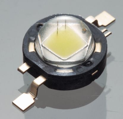 Lichtstark: Mit 240 Lumen ist die P4 zu ihrer Zeit die leuchtstärkste Single-Die-LED. (Seoul Semiconductor)
