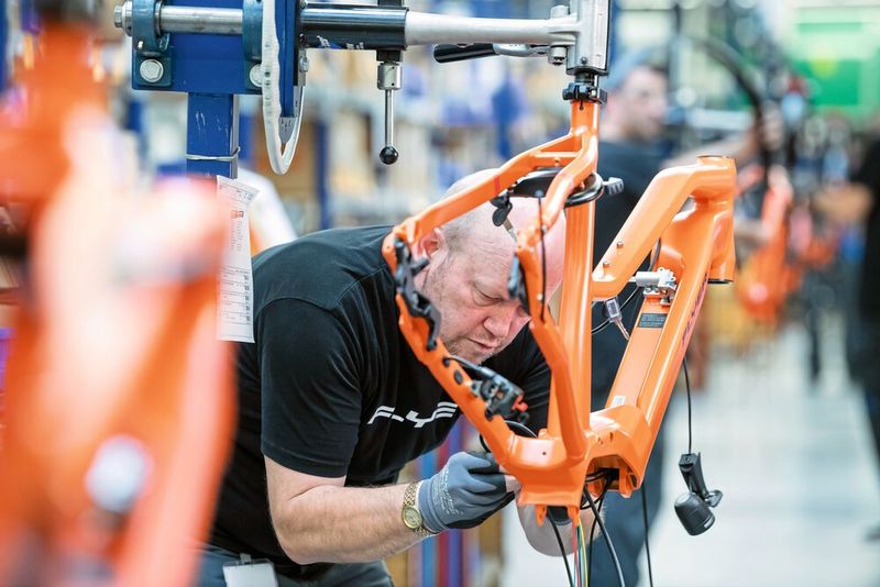 Der Motor sitzt meistens an der Tretkurbel, seltener auch im Vorder- oder Hinterrad. (Bild: www.flyer-bikes.com | pd-f)