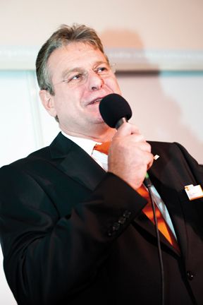 Ronald Bulla (Geschäftsführer Eno Telecom) gibt einen Ausblick auf das Jahresendgeschäft. (Archiv: Vogel Business Media)