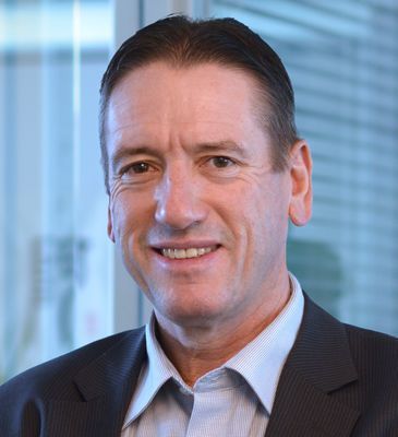 Johann Wiesböck, Chefredakteur ELEKTRONIKPRAXIS: „Der Power-Kongress bietet Ihnen zahlreiche praxisnahe Fachvorträge und eine begleitende Ausstellung mit führenden Stromversorgungsanbietern und Power-Spezialisten. Parallel finden die Cooling-Days 2018 und Datacenter-Day 2018 statt und sorgen für Synergieeffekte sowohl bei Teilnehmern und Referenten als auch bei den Ausstellern.“ Johann Wiesböck, Chefredakteur ELEKTRONIKPRAXIS: „Der Power-Kongress bietet Ihnen zahlreiche praxisnahe Fachvorträge und eine begleitende Ausstellung mit führenden Stromversorgungsanbietern und Power-Spezialisten. Parallel finden die Cooling-Days 2018 und Datacenter-Day 2018 statt und sorgen für Synergieeffekte sowohl bei Teilnehmern und Referenten als auch bei den Ausstellern.“