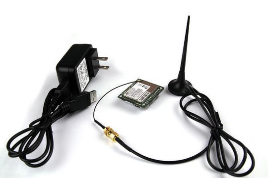 CELLv1.0: Hard- und Software sind Teil des Lieferumfangs(Bild:  RS Components)