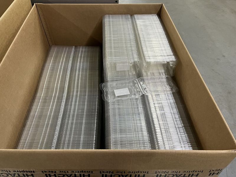 Geeignete Verpackungen wie diese Blister für Festplatten werden mehrfach verwendet. (Bild: J. Ehneß)