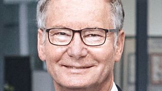 Roland Bent, Vorstand des Fachverbands Automation beim ZVEI: „Auch wenn die aktuelle konjunkturelle Lage nur schwierig einzuschätzen ist und die Unsicherheit Pandemiebedingt hoch bleibt, rechnen wir für das nächste Jahr mit einer deutlichen Erholung.“ (Phoenix Contact)