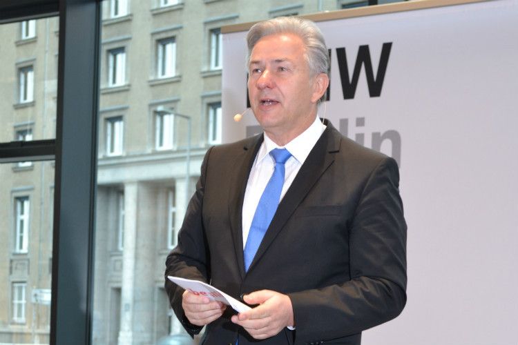 Klaus Wowereit, Regierender Bürgermeister von Berlin, während seiner Ansprache zur Eröffnung. (Foto: Hiemann)