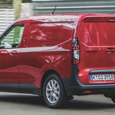 Neuere Transit Courier haben möglicherweise ein Softwareproblem. (Bild: Ford)