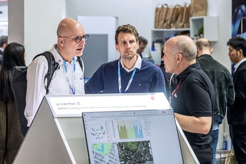 Auf der embedded world 2026 können sich die Besucher bei 1100 Ausstellern aus 50 Ländern einen Einblick in die Welt der eingebetteten System verschaffen. (Bild: NürnbergMesse / Thomas Geiger)