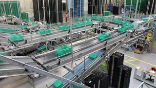 Die energiesparenden Transportbänder des Typs Amp Miser von Forbo Siegling sind jetzt vom TÜV Rheinland für ihr Einsparpotenzial offiziell zertifiziert worden, wie der Hersteller betont. (Bild: Forbo Siegling)