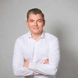 „Mit unseren Spreadtwin ermöglichen wir, dass nicht nur enorme Datenmengen abgelegt, sondern auch nutzbar gemacht werden“, sagt Daniel Halbig, Mitbegründer und CEO von Spread.