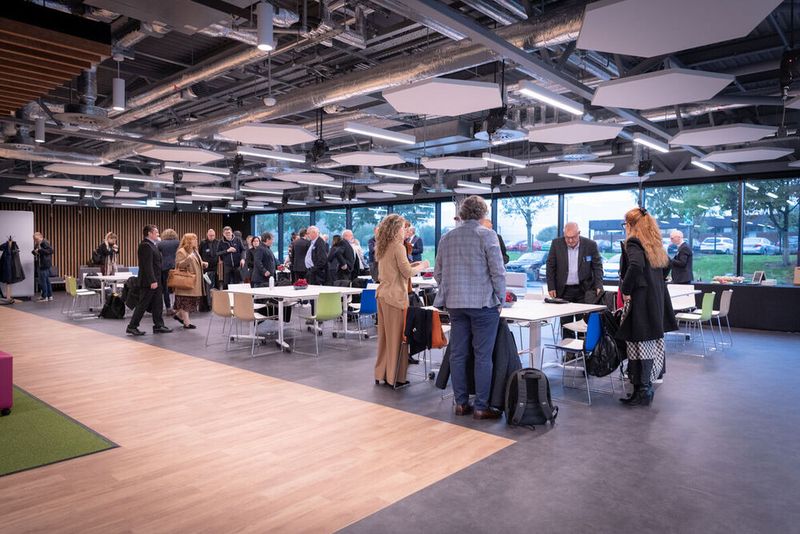 Austausch in der Lounge-Area. (Bild: shauna kennedy)