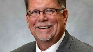 Gleich drei personelle Veränderungen vermeldet Faurecia. Mark Stidham (Foto), Dr. Hagen Wiesner und Patrick Koller übernehmen neue Verantwortungsbereiche. (Foto: Faurecia)