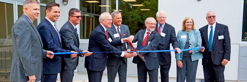 Schmalz hat ebenfalls seine Präsenz in den USA erweitert. (Schmalz)