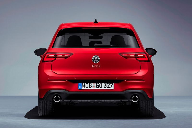... mit 180 kW/245 PS und 370 Nm vor. (Bild: Volkswagen)