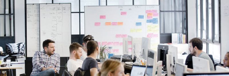 Kundendienst wird immer komplexer, die Mitarbeiter haben das Problem, oft nicht zu wissen, welche Produkte ausgeliefert wurden, ob Aktualisierungen durchgeführt wurden oder welche Beschwerden bereits erfolgt sind. (Bild:  SAP)