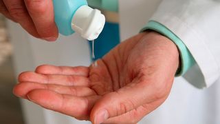 Europäischer Chemieverband: Importe von Handdesinfektionsmitteln verstoßen öfter gegen Chemikalienrecht. (gemeinfrei)