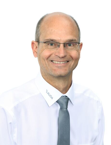 „Wir haben in die Entwicklung der Kältetechnik viele Gedanken und Know-how einfließen lassen“, sagt der Leiter Forschung & Entwicklung bei Lauda, Dr. Jürgen Dirscherl. (Lauda)