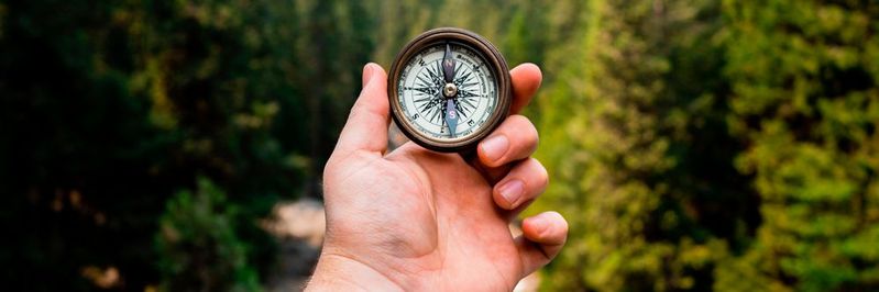 Um die Vernetzung voranzutreiben, benötigt die Fabrik von Morgen auch ein Update der klassischen Management-Instrumente.(Bild:  Photo by Jamie Street on Unsplash)